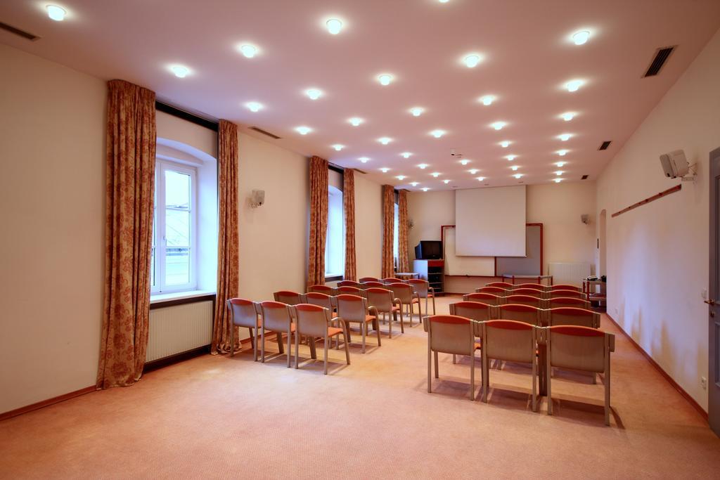 Carinthia Stadthotel كلاغنفورت المظهر الخارجي الصورة